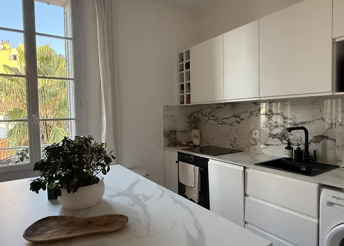 Apartman Chez Massy, En Coeur De ! Hyères